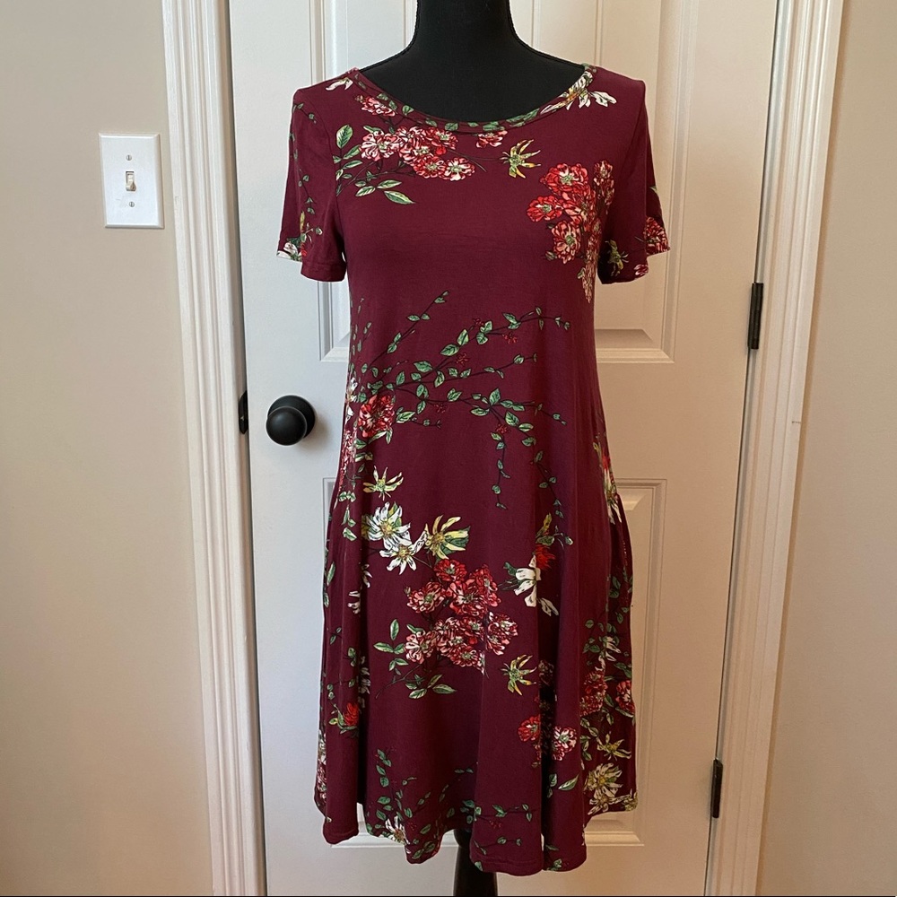 Korsis Women’s Small Floral Burgundy Midi Dress